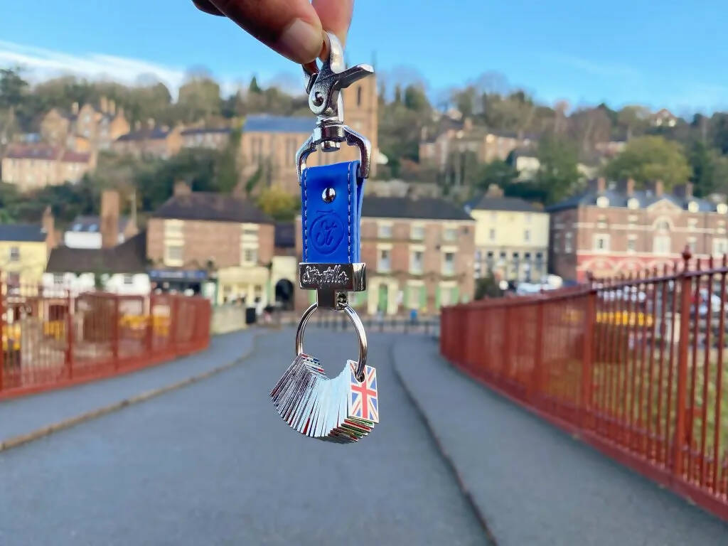 15 x Flags and 1 x Flagmate - Customisable Keyrings