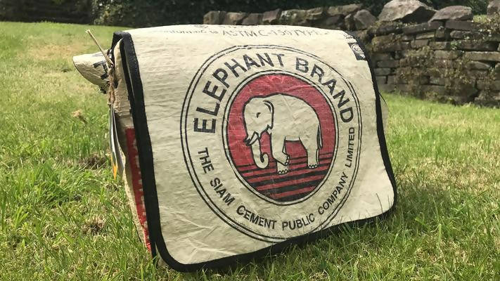 EB Messenger Bag